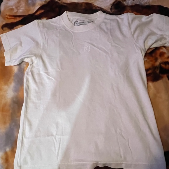 Mitchell and ness white shirt - Picture 1 of 2